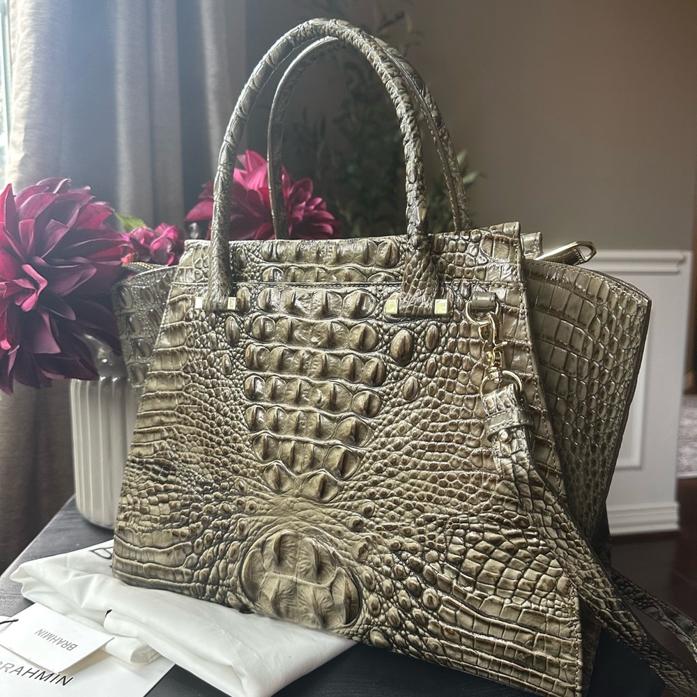 Brahmin Priscilla Satchel Forest Melbourne - RARE - 2 Eye Medallions - Picture 3 of 15